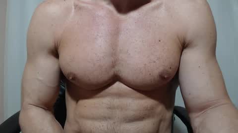 saradorj92 online show from 04-21-26, 02:51