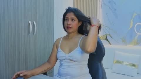 Snapshot of sarafooxx chatting on 01-11-26, 03:55 SaraFooxx online show from 01-11-26, 03:55