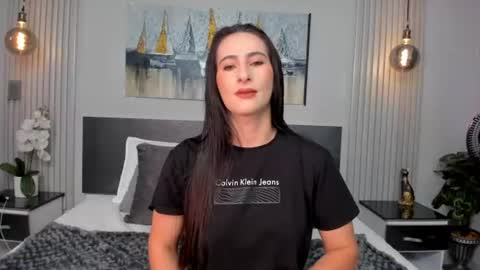 Snapshot of saragomez_1 chatting on 07-09-26, 12:31 Sara Gomez online show from 07-09-26, 12:31