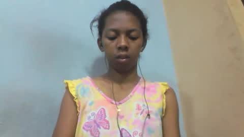sarah146341 online show from 05-03-26, 07:31