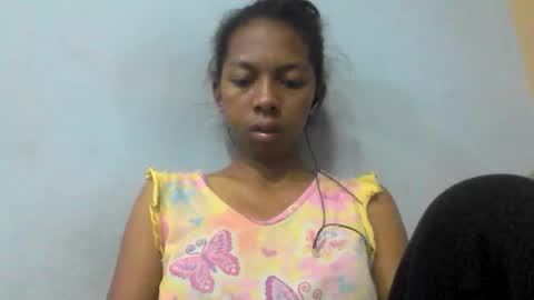 sarah146341 online show from 05-04-26, 08:16