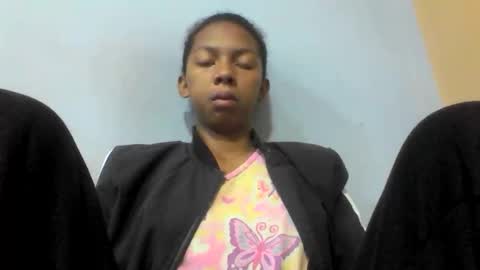 sarah146341 online show from 05-07-26, 05:13