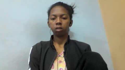 sarah146341 online show from 05-08-26, 06:30