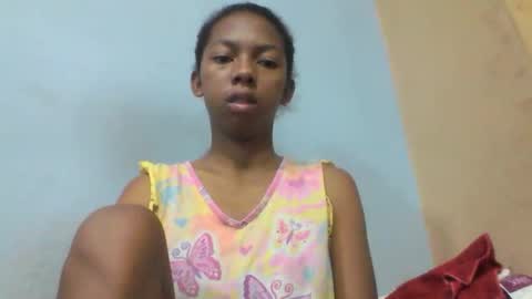 sarah146341 online show from 05-12-26, 07:27