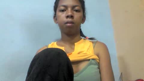 sarah146341 online show from 06-02-26, 07:49