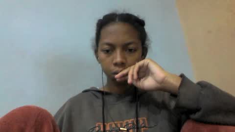 sarah146341 online show from 06-15-26, 05:53