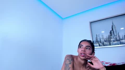 sarah_ashbourne online show from 10-22-25, 02:50