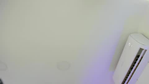 Sarah Bonneth online show from 09-09-25, 11:32