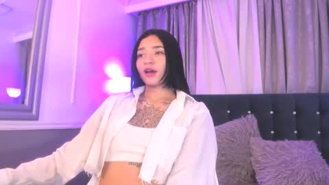 Snapshot of sarah_curtis chatting on 03-13-26, 03:57 Sarah online show from 03-13-26, 03:57