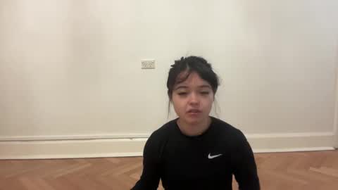 Sarah Heart Aus online show from 12-28-24, 09:51