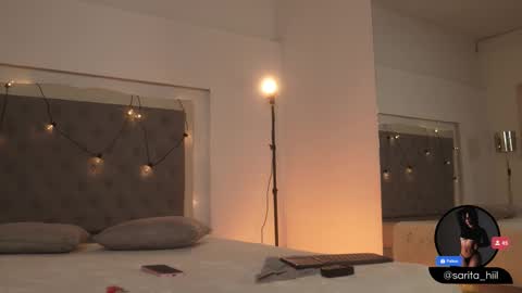 Snapshot of sarah_hiill chatting on 10-02-25, 08:16 online show from 10-02-25, 08:16