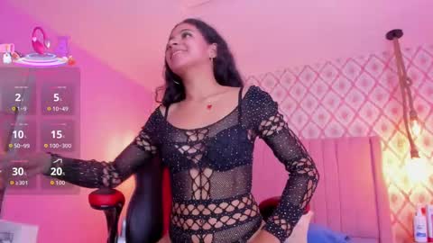 Snapshot of sarah_keys chatting on 10-17-25, 03:42 SARAH KEYS online show from 10-17-25, 03:42