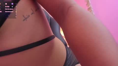 Snapshot of sarah_keys chatting on 02-12-26, 03:23 SARAH KEYS online show from 02-12-26, 03:23