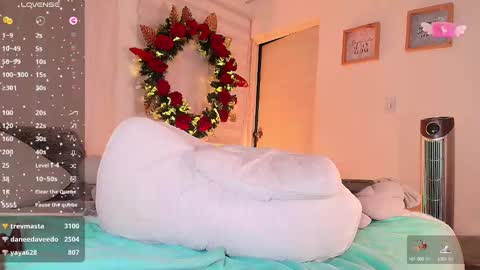 Sarah   online show from 12-07-24, 10:23