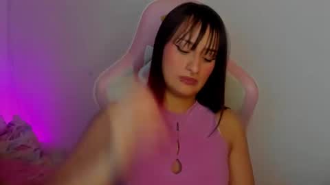 Sarah Ramirez online show from 12-26-24, 06:52