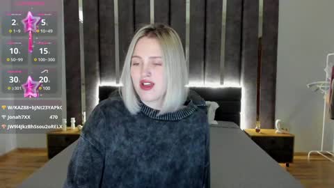 Snapshot of sarah_soul chatting on 01-01-25, 05:43 Sarah online show from 01-01-25, 05:43