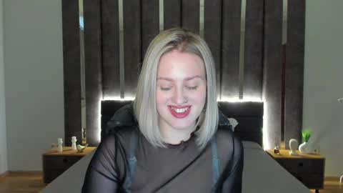 Snapshot of sarah_soul chatting on 01-09-25, 03:58 Sarah online show from 01-09-25, 03:58