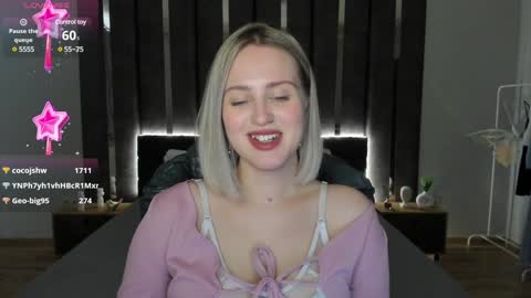 Snapshot of sarah_soul chatting on 01-24-25, 06:46 Sarah online show from 01-24-25, 06:46