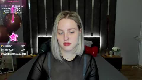 Snapshot of sarah_soul chatting on 02-22-25, 06:50 Sarah online show from 02-22-25, 06:50