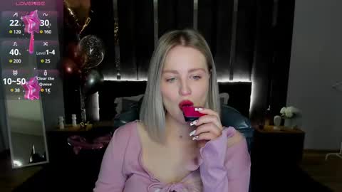 Snapshot of sarah_soul chatting on 03-07-25, 01:09 Sarah online show from 03-07-25, 01:09