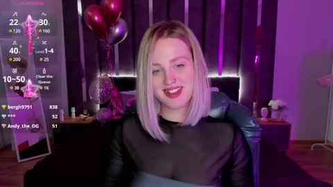 Snapshot of sarah_soul chatting on 03-12-25, 07:13 Sarah online show from 03-12-25, 07:13