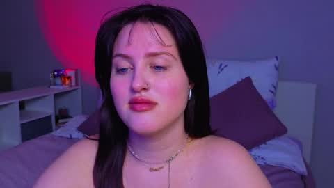 Snapshot of sarah_soul chatting on 05-15-26, 11:12 Sarah online show from 05-15-26, 11:12