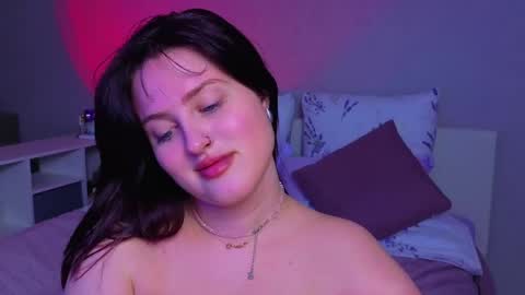 Snapshot of sarah_soul chatting on 05-15-26, 11:34 Sarah online show from 05-15-26, 11:34