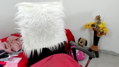 Sarah online show from 04-13-26, 09:53