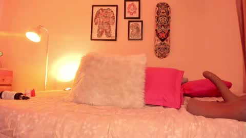   online show from 03-21-26, 08:19