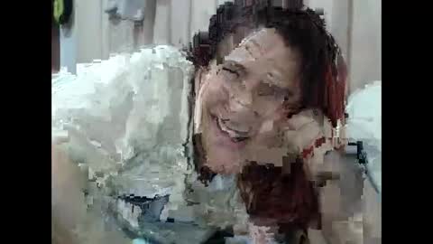 Snapshot of saraheart_cg chatting on 03-05-25, 10:32 saraheart_cg online show from 03-05-25, 10:32