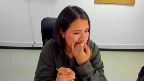 Snapshot of saraheart_cg chatting on 02-23-26, 04:04 saraheart_cg online show from 02-23-26, 04:04