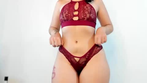 Snapshot of sarahgrant_ chatting on 12-14-24, 02:45 sarahgrant_ online show from 12-14-24, 02:45