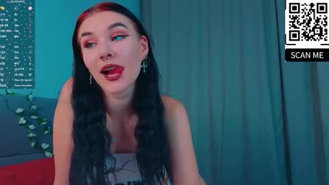 Sarah  online show from 10-04-25, 09:13