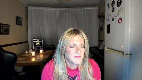 SarahLorraine online show from 11-02-25, 11:07