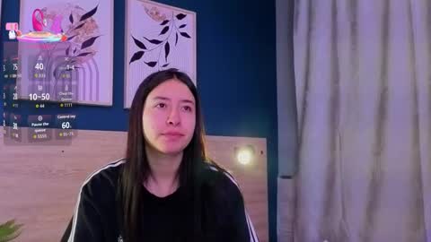 Snapshot of sarahmiler_ chatting on 02-02-26, 11:42 Sarah online show from 02-02-26, 11:42