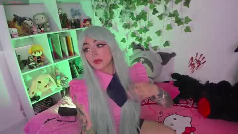 Sarah NEW ACCOUNT online show from 12-05-25, 04:58