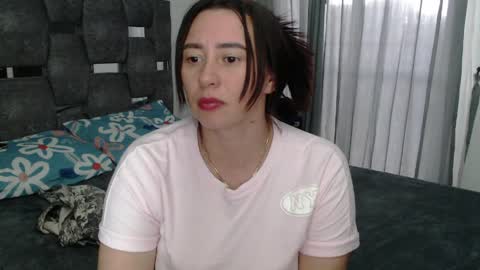 Lia online show from 05-14-26, 07:53