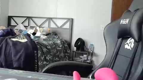 Snapshot of sarahpmummy chatting on 04-06-26, 08:43 Sarah online show from 04-06-26, 08:43