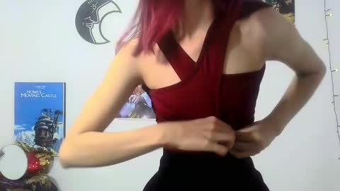 Snapshot of sarahsmitt chatting on 01-27-25, 09:22 Sarah online show from 01-27-25, 09:22