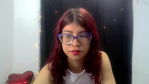 Snapshot of sarahsmitt chatting on 02-23-25, 02:04 Sarah online show from 02-23-25, 02:04