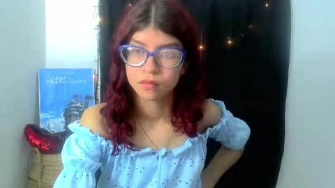 Snapshot of sarahsmitt chatting on 02-25-25, 10:50 Sarah online show from 02-25-25, 10:50