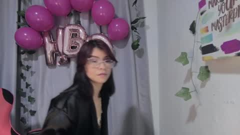 Sarah  online show from 05-15-26, 03:41