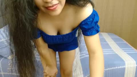 Snapshot of sarahsweetty chatting on 02-02-25, 06:58 Sarah online show from 02-02-25, 06:58