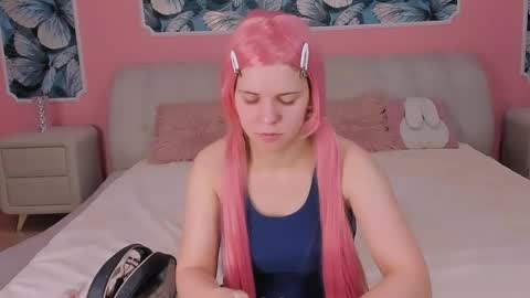 sarahwantslove online show from 03-10-26, 09:20