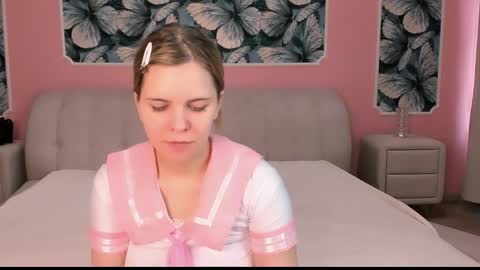 sarahwantslove online show from 04-13-26, 10:32