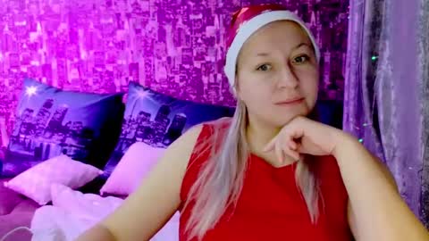 Snapshot of sarakatherin chatting on 12-25-24, 07:13 Sara online show from 12-25-24, 07:13