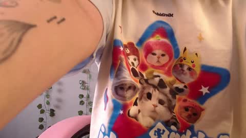 Snapshot of sarakinski chatting on 01-07-25, 06:59 Sara online show from 01-07-25, 06:59