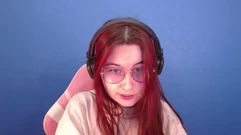 Snapshot of sarakinski chatting on 02-27-26, 01:44 Sara online show from 02-27-26, 01:44