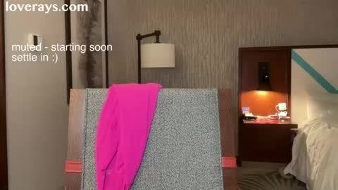 Back from Vacay  Follow for more here  online show from 04-21-26, 04:56