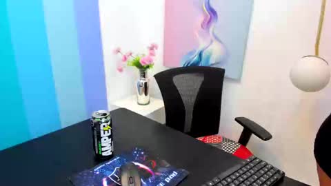   online show from 09-20-25, 03:46